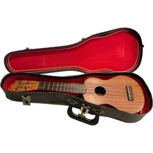 EXCELLENT CONDITION Vintage 1950’s Hawaiian Royal 2 Tone Mahogany Ukulele + Case